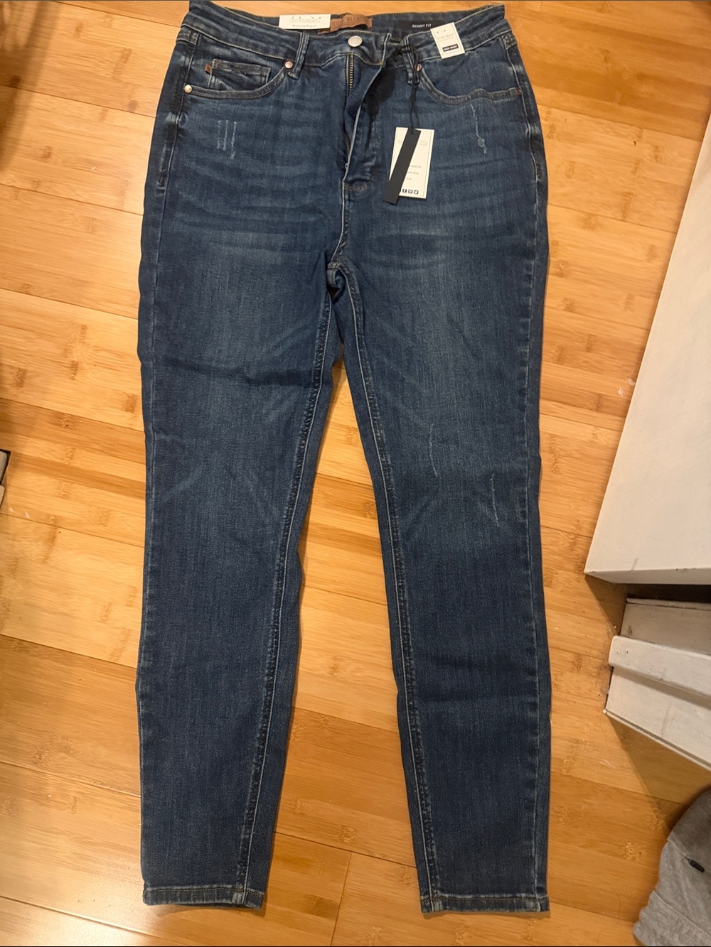 Judy Blue Dark Wash Skinny Jeans